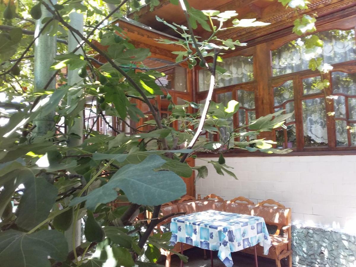 Lovely Home For You Osh Exterior foto